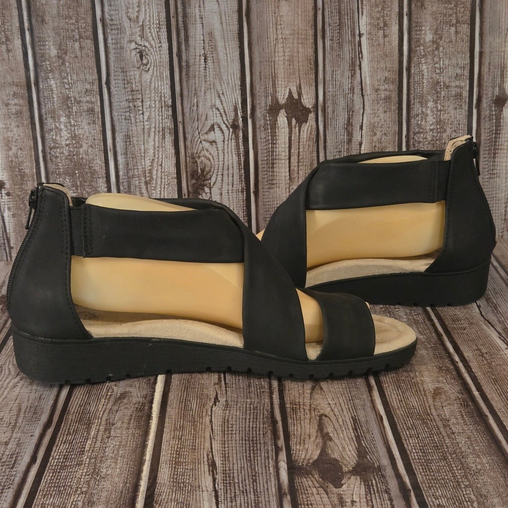 Sz 11 Womens Earth Spirit Black Vegan Leather Crisscross Strap Back Zip Sandals - Picture 6 of 10